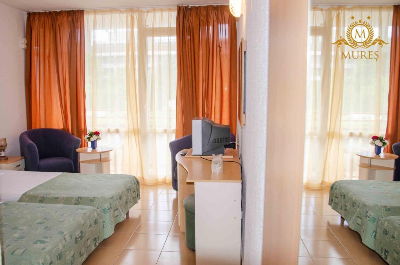 Hotel Mures Saturn Esterno foto